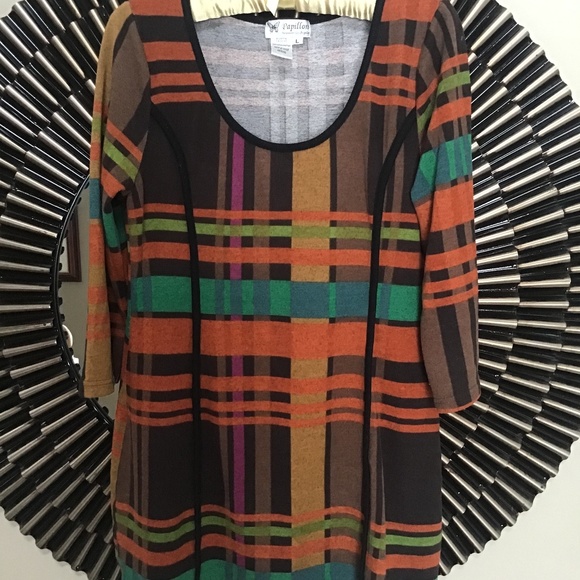 Papillon Tunic Top - Picture 1 of 2